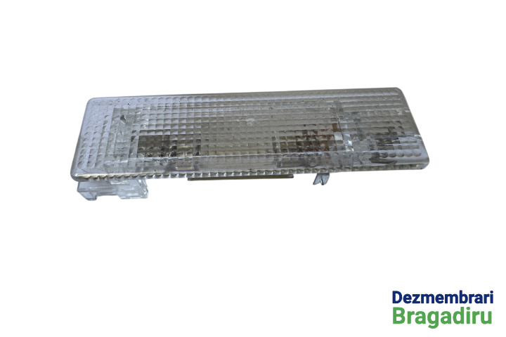 Lampa plafon portbagaj Volkswagen VW Golf 6 [2008 - 2015] wagon 5-usi 1.6 TDI BlueMotion MT (105 hp) Cod motor: CAY, Cod cutie: LUB, Cod culoare: LA7W