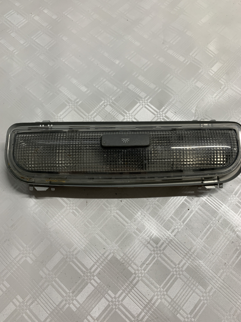 Lampa plafon spate Audi A3 8P - Motorina 2010, 8P0947111A