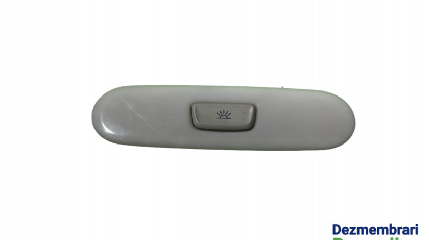 Lampa plafon spate Audi A4 B8/8K [2007 - 2011] Sedan 4-usi 2.0 TDI multitronic (143 hp)
