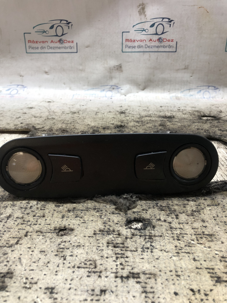 Lampa plafon spate Audi Q5 2015