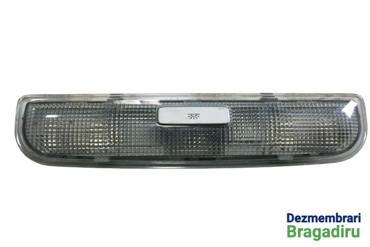 Lampa plafon spate Cod: 8P0947111A 8P0947111A Seat Exeo [2009 - 2012] Sedan 2.0 TDI MT (143 hp) Cod motor: CAGA, Cod culoare: LW7X