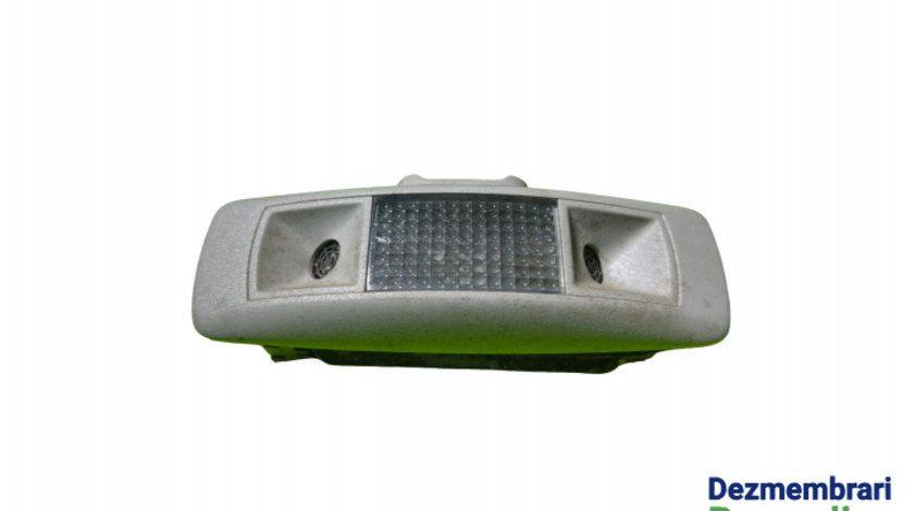 Lampa plafon spate dreapta Volkswagen VW Passat B5.5 [facelift] [2000 - 2005] Sedan 2.0 MT (115 hp) (3B3)