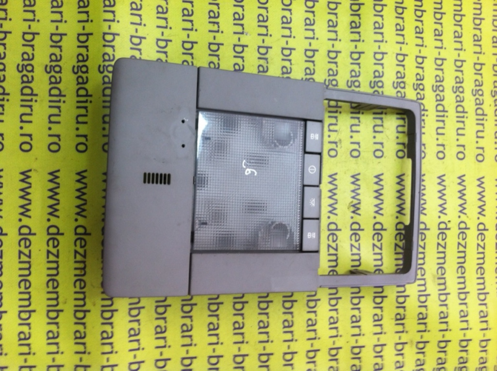 Lampa plafon spate Opel Vectra C [facelift] [2005 - 2009] wagon 5-usi 1.9 CDTi MT (150 hp)