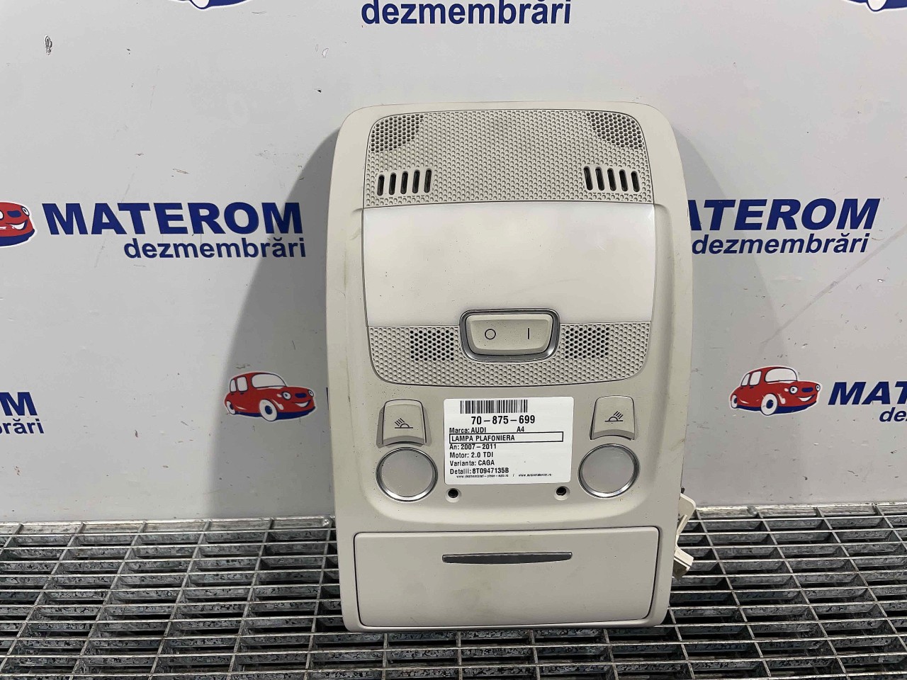 LAMPA PLAFONIERA AUDI A4 2.0 TDI - (2007 2011)