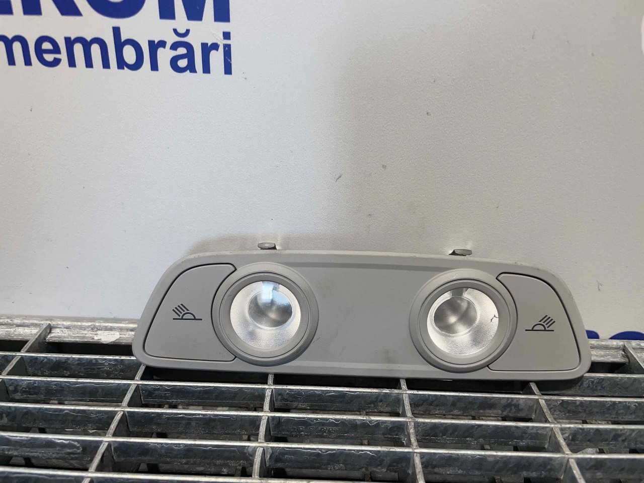 LAMPA PLAFONIERA AUDI A4 A4 - - (2015 2018)