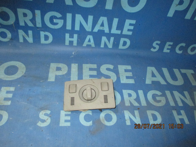 Lampa plafoniera Audi A8 2003