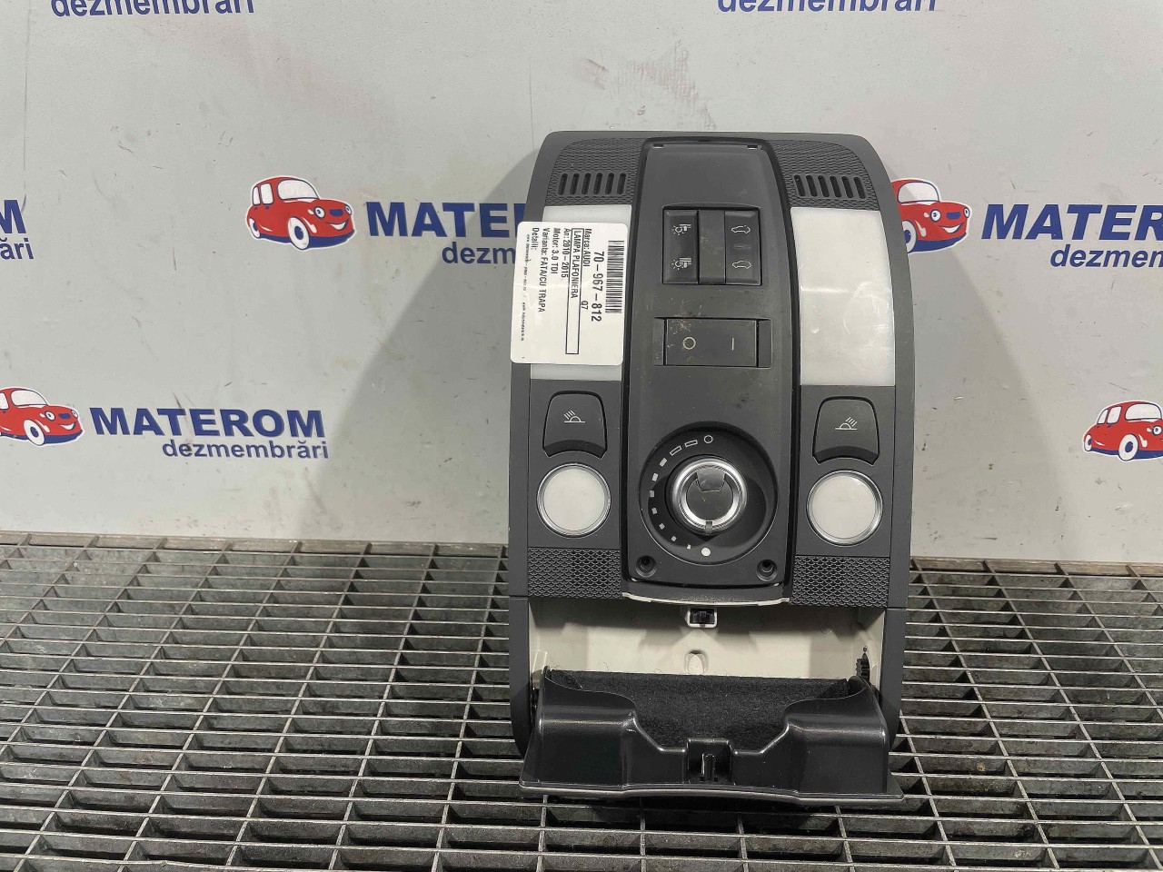 LAMPA PLAFONIERA AUDI Q7 Q7 3.0 TDI - (2010 2015)