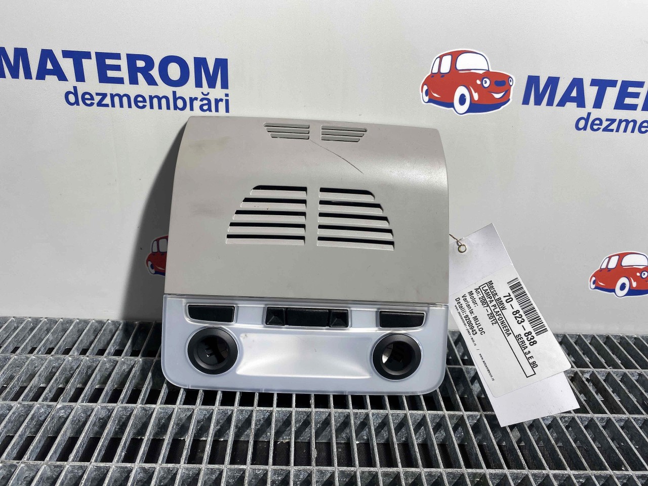 LAMPA PLAFONIERA BMW SERIA 3 E 90 - - (2007 2012)