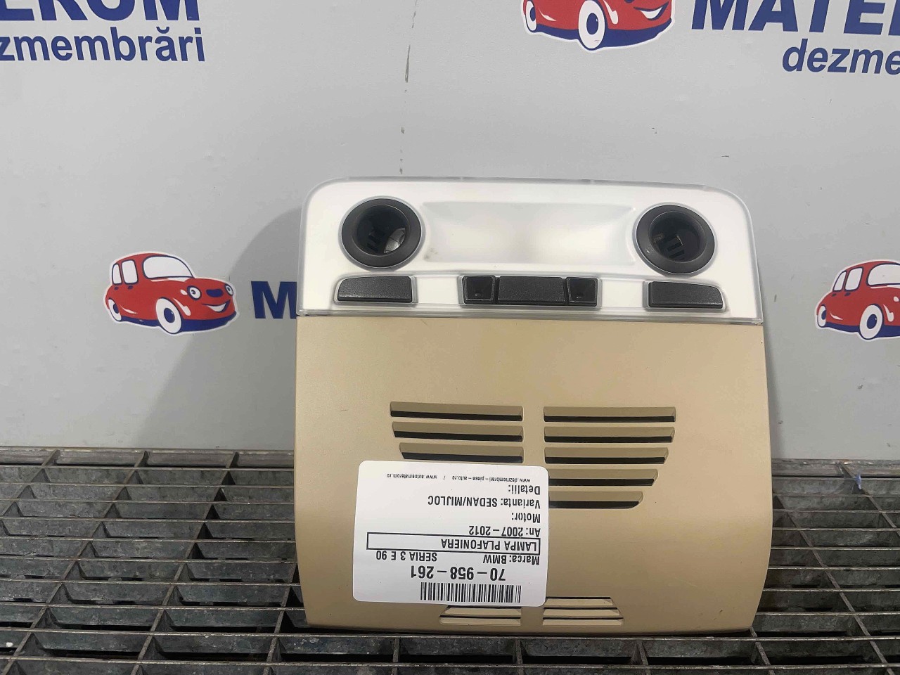 LAMPA PLAFONIERA BMW SERIA 3 E 90 SERIA 3 E 90 - - (2007 2012)