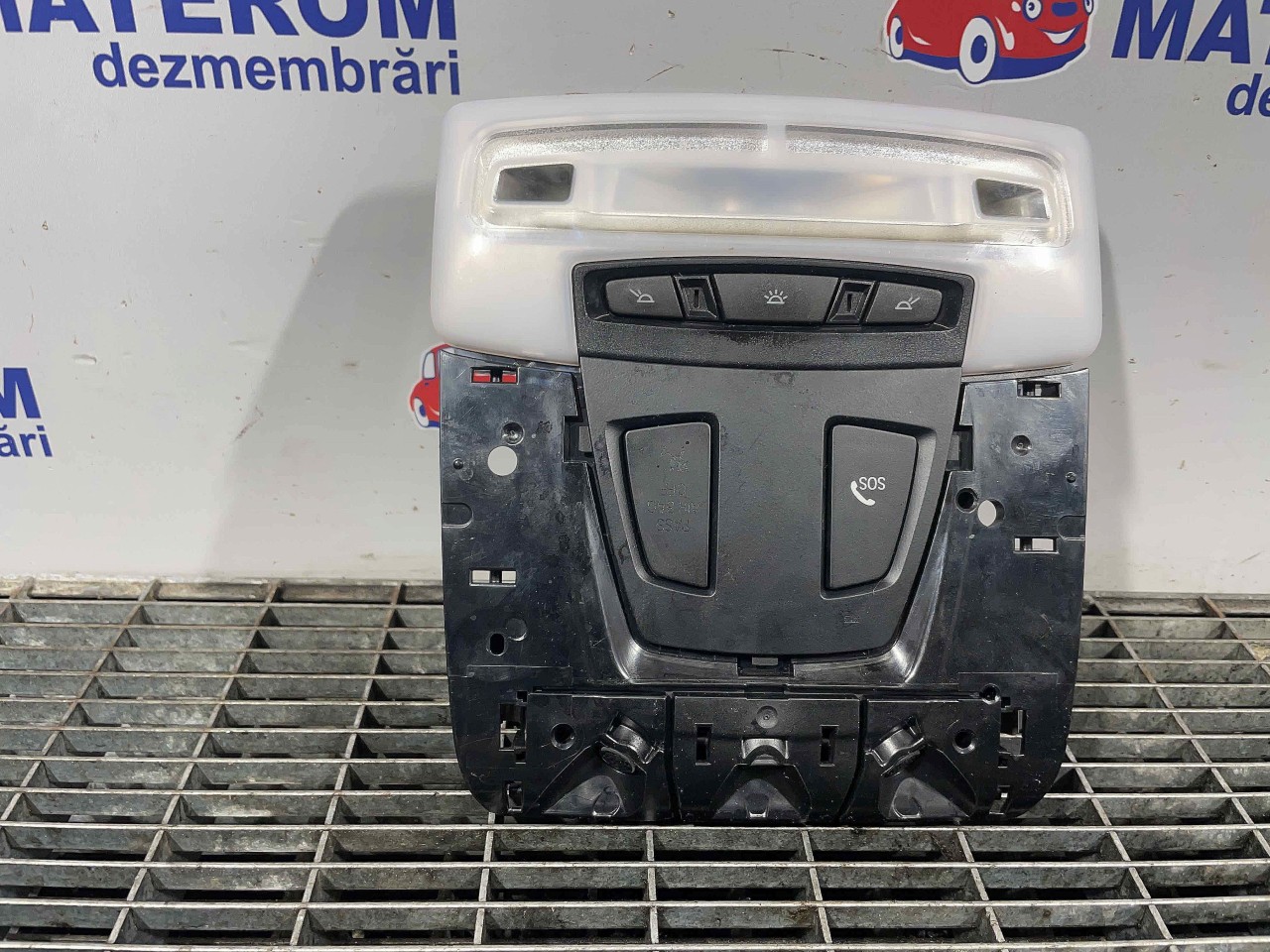 LAMPA PLAFONIERA BMW SERIA 3 F 30 2.0 D - (2011 2018)
