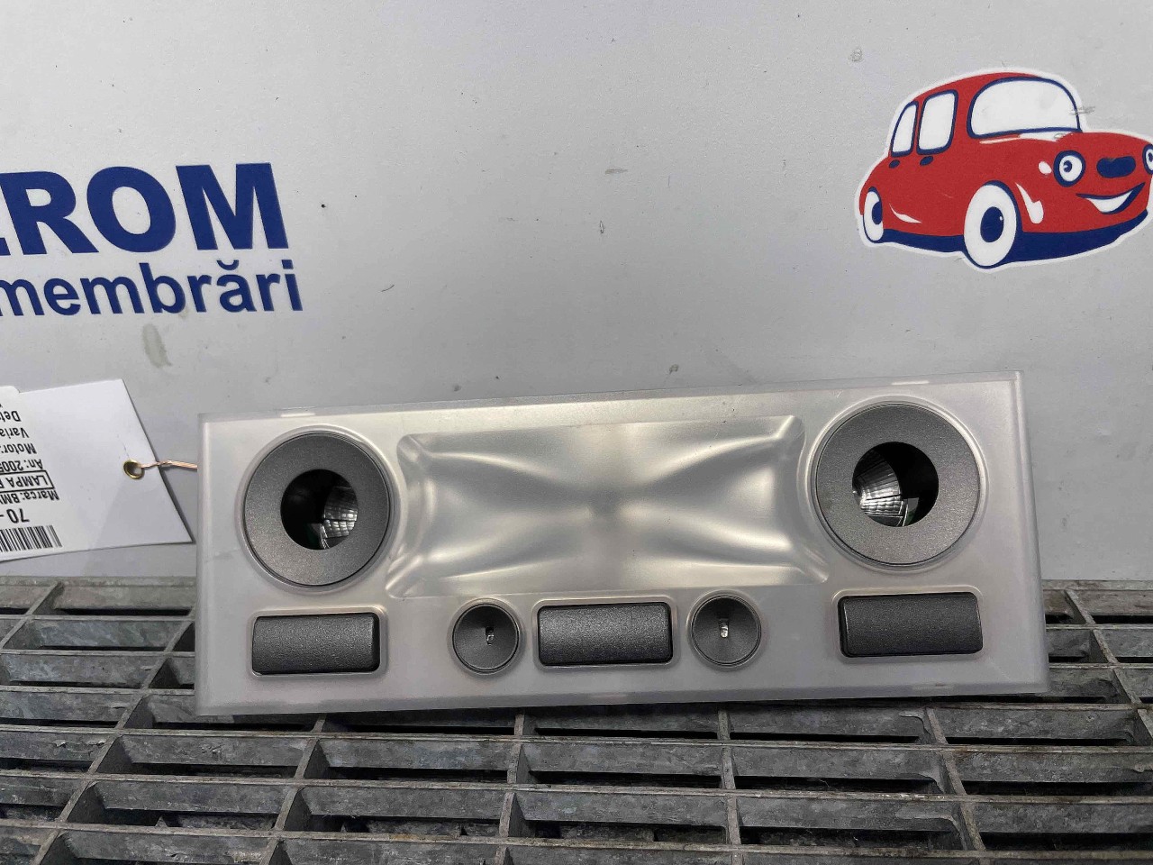 LAMPA PLAFONIERA BMW SERIA 7 E 66 - - (2005 2008)
