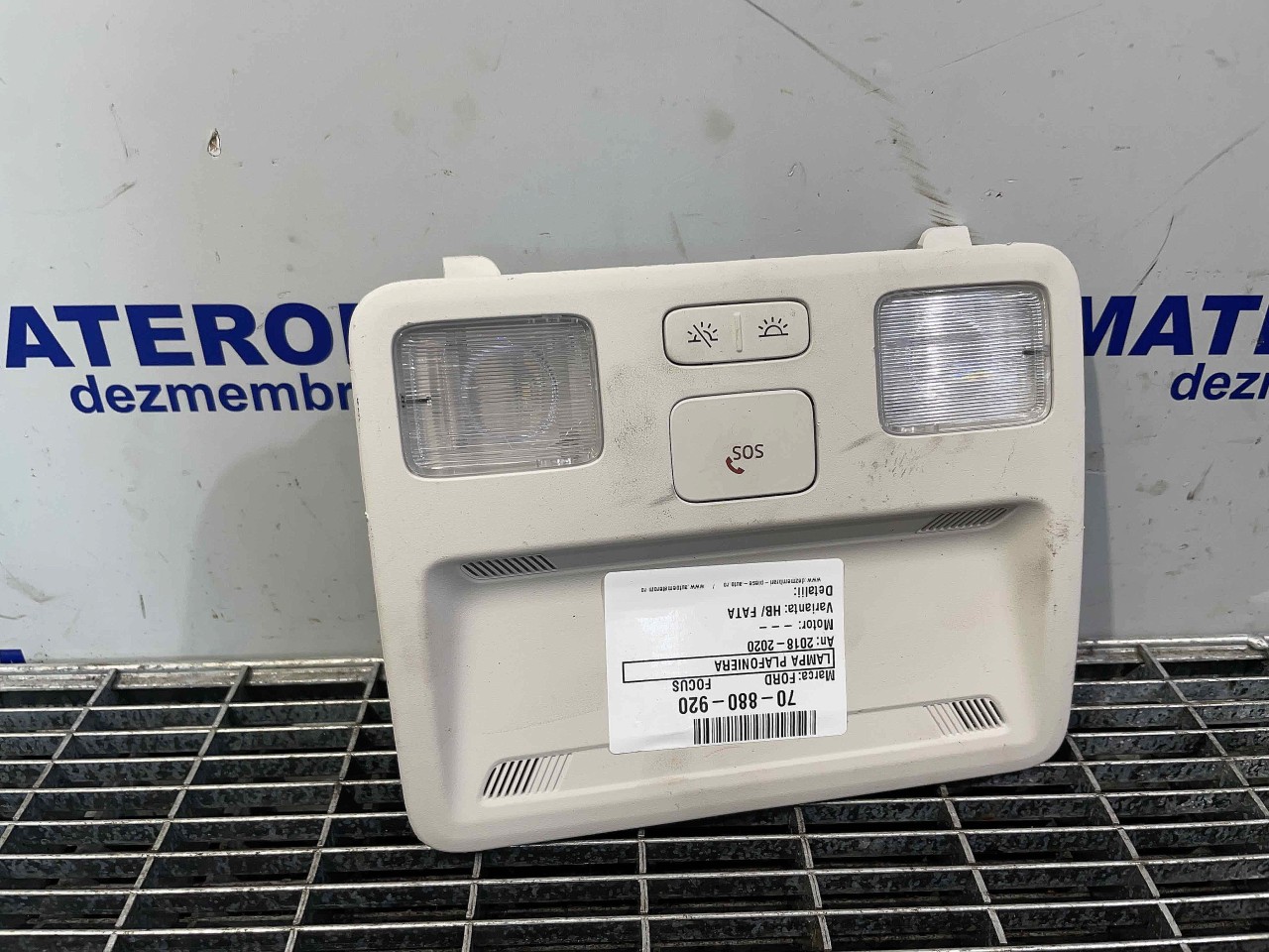 LAMPA PLAFONIERA FORD FOCUS - - (2018 2020)