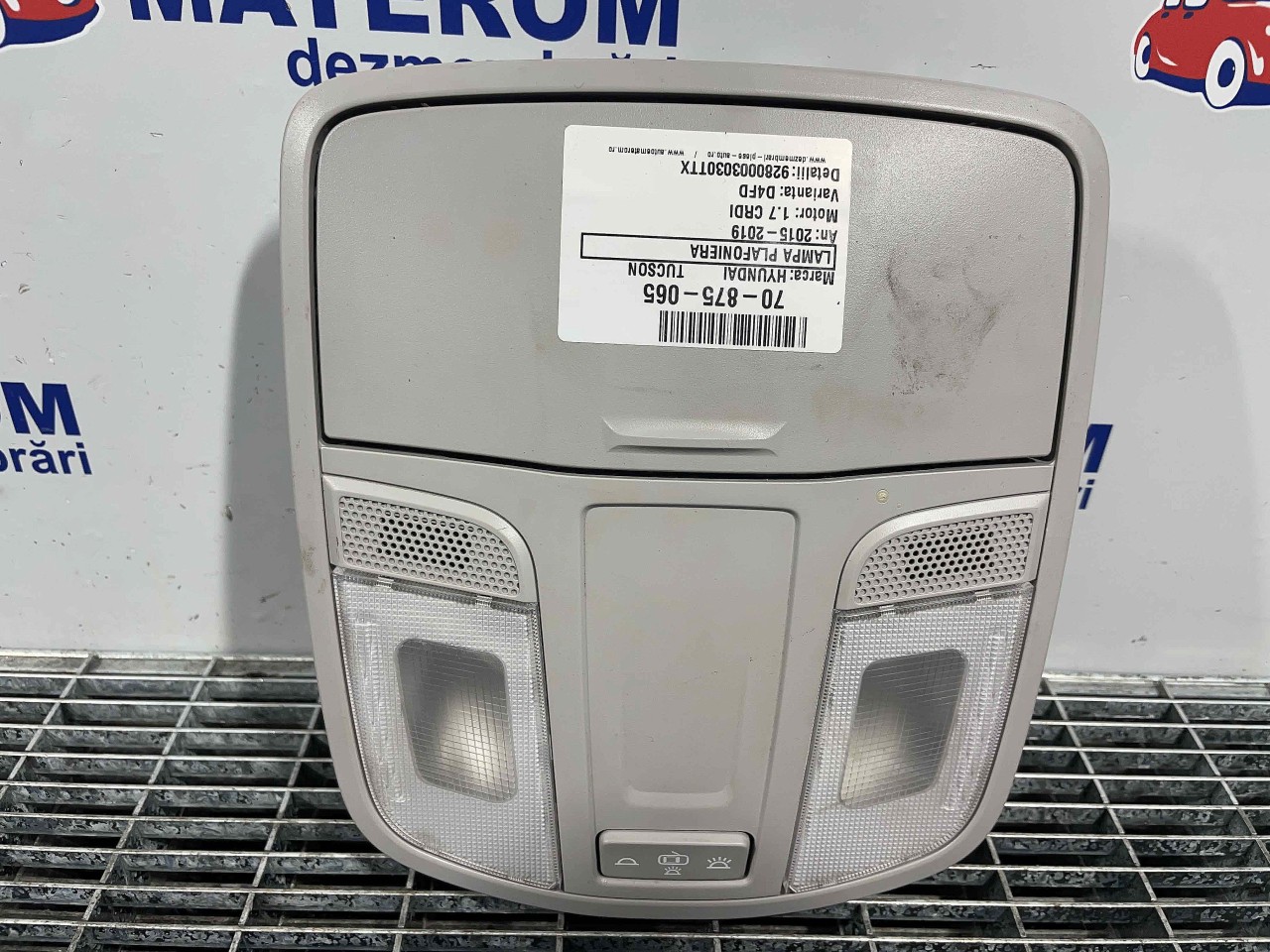 LAMPA PLAFONIERA HYUNDAI TUCSON TUCSON 1.7 CRDI - (2015 2019)