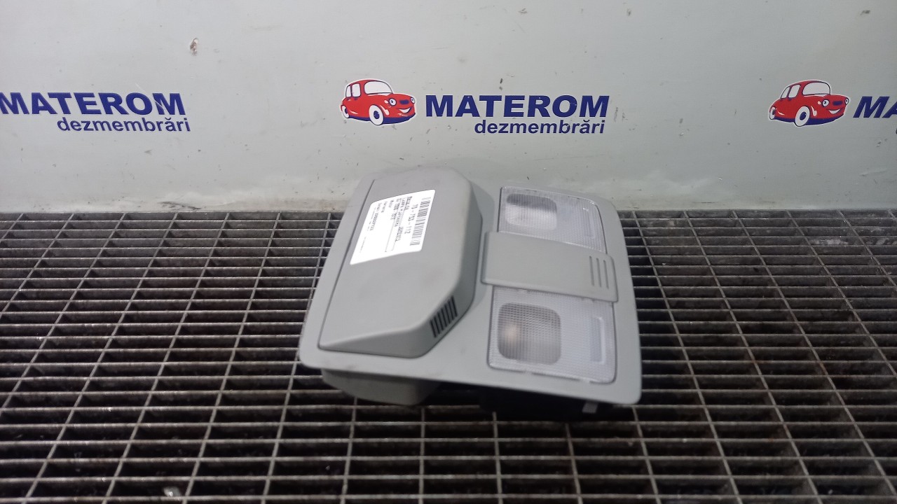 LAMPA PLAFONIERA KIA SORENTO - - (2009 2012)
