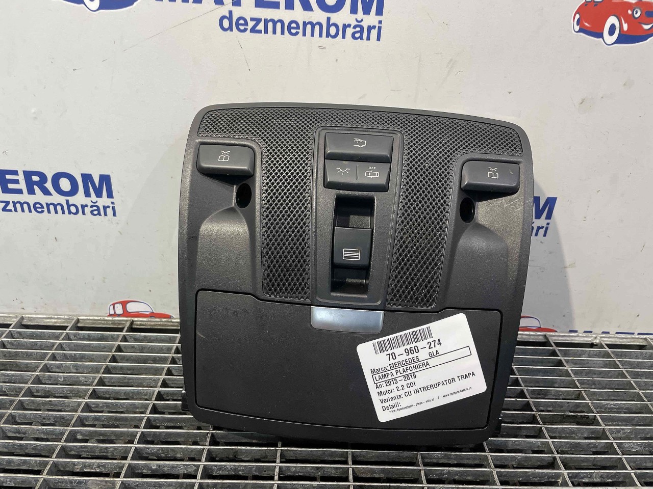 LAMPA PLAFONIERA MERCEDES GLA GLA 2.2 CDI - (2013 2019)