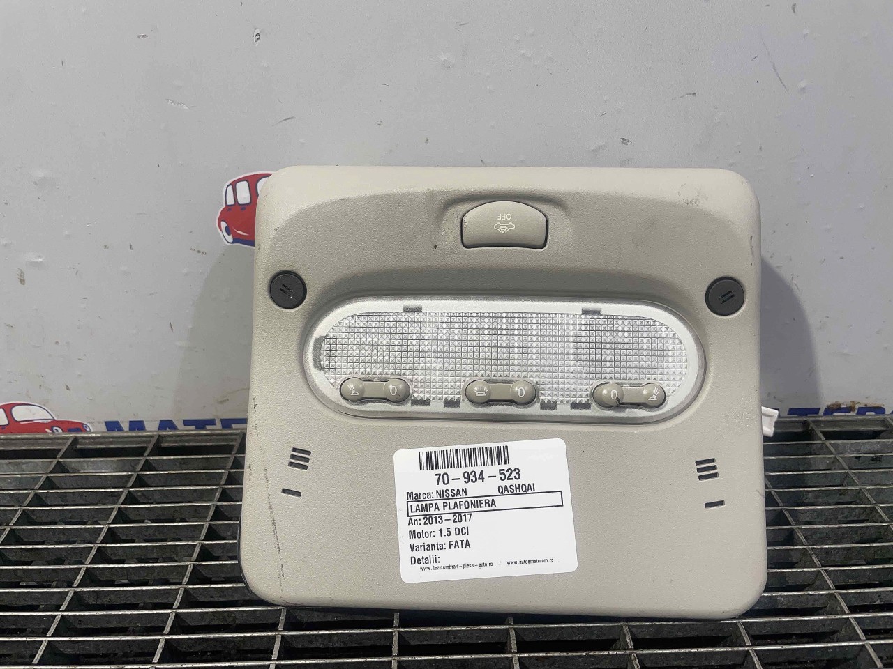 LAMPA PLAFONIERA NISSAN QASHQAI 1.5 DCI - (2013 2017)