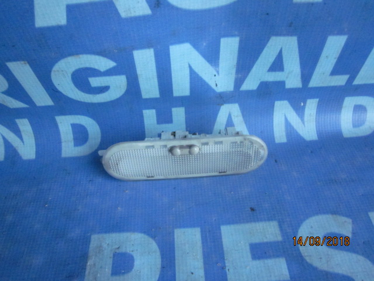 Lampa plafoniera Renault Clio ; 820074362 (fata)