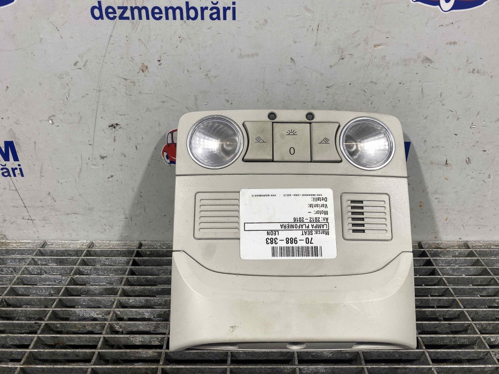 LAMPA PLAFONIERA SEAT LEON - - (2012 201