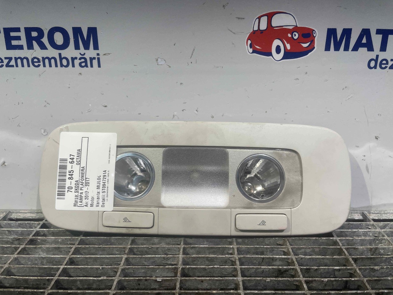 LAMPA PLAFONIERA SKODA OCTAVIA - - (2012 2017)