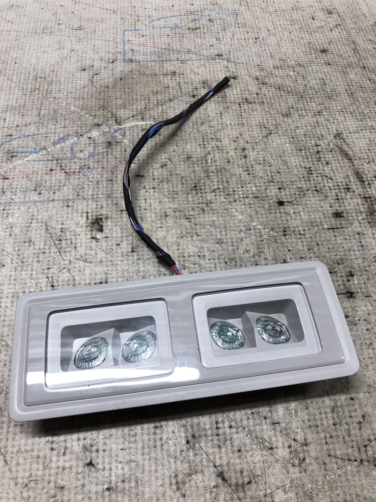 Lampa plafoniera Skoda Octavia 4 1.5 Benzina 2023, 5H0947290D