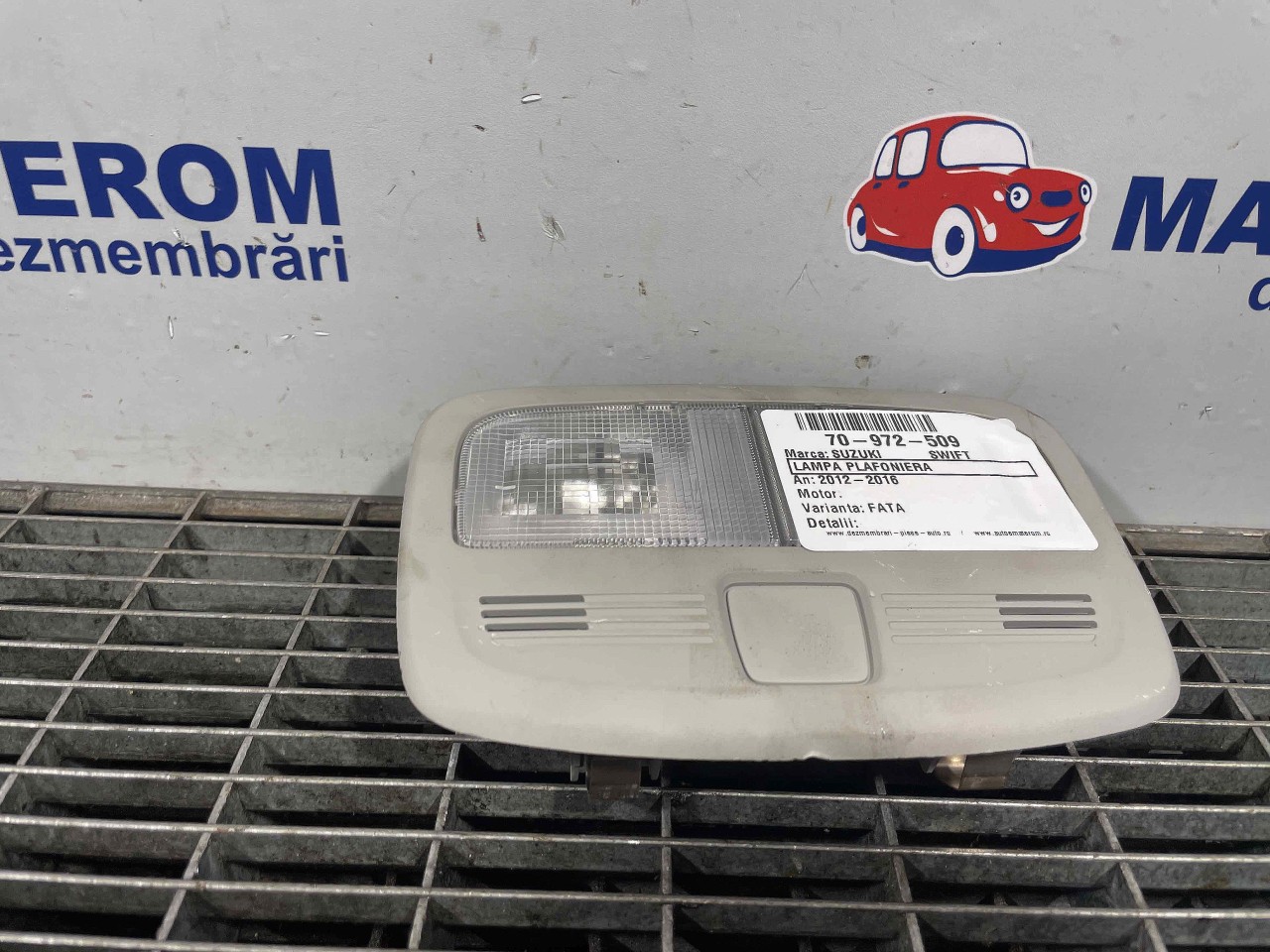LAMPA PLAFONIERA SUZUKI SWIFT - - (2012 2016)