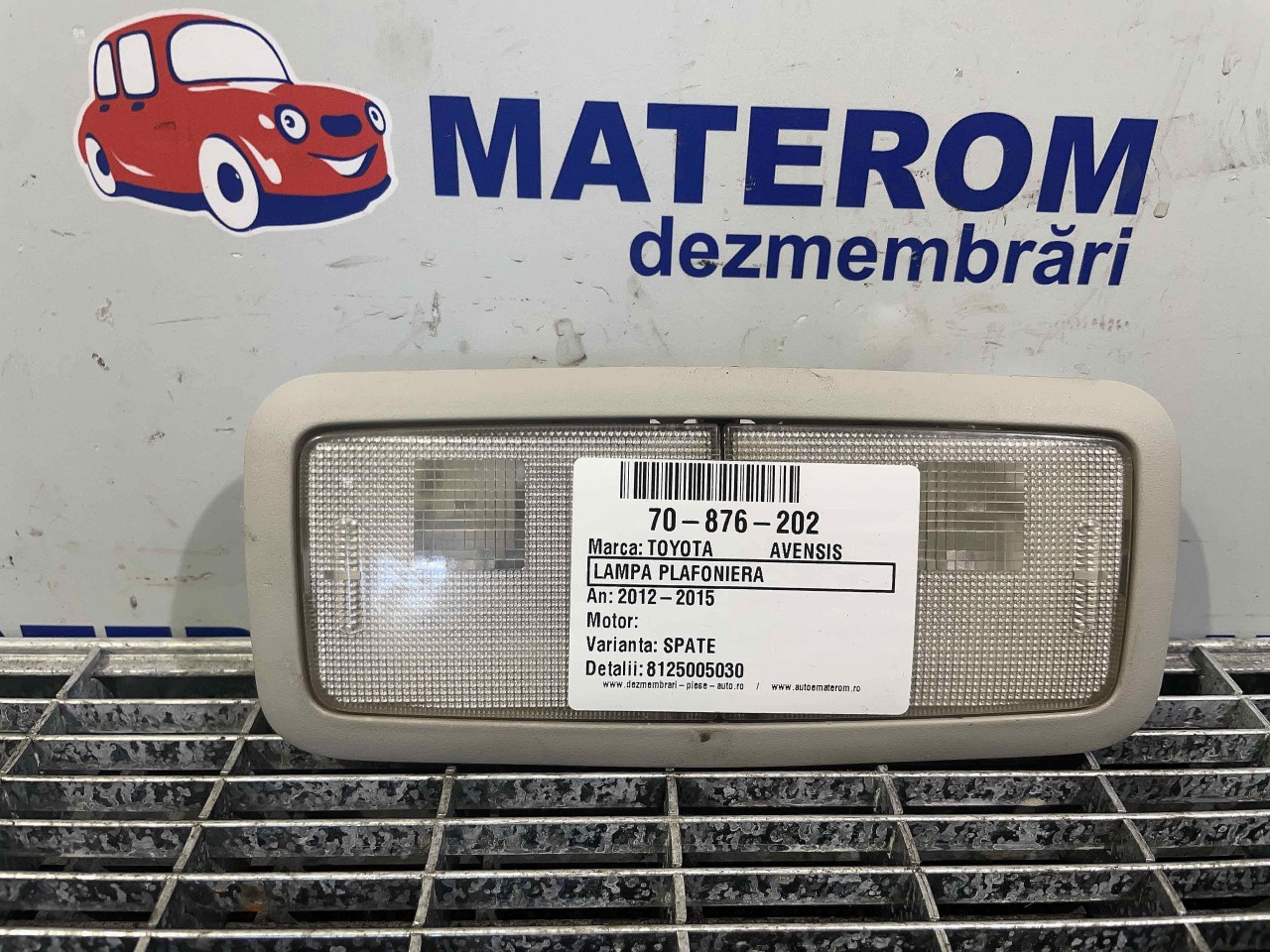 LAMPA PLAFONIERA TOYOTA AVENSIS - - (2012 2015)