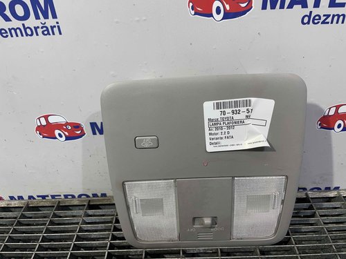 LAMPA PLAFONIERA TOYOTA RAV4 2.2 D - (2010 2012)