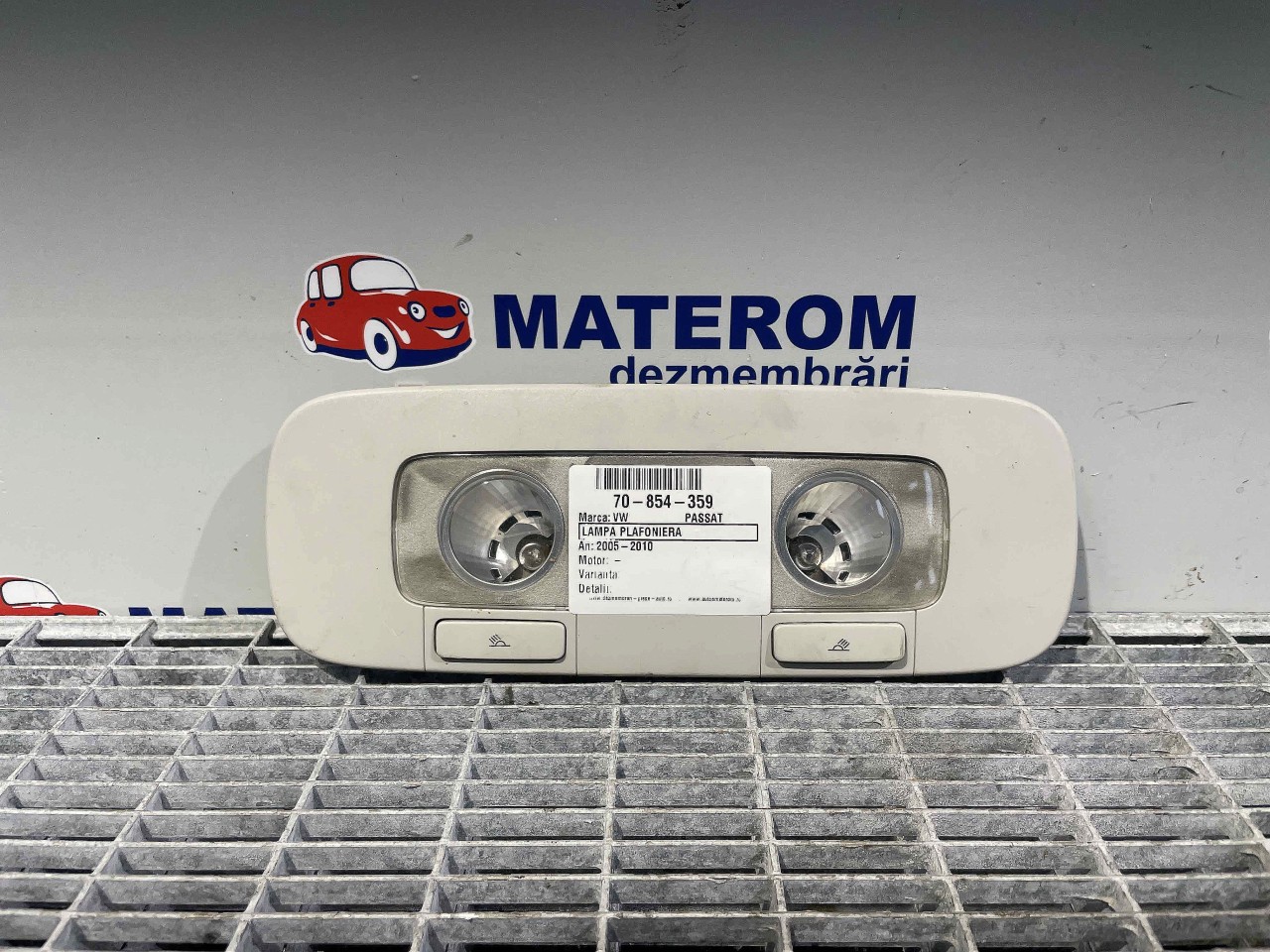 LAMPA PLAFONIERA VW PASSAT - - (2005 2010)