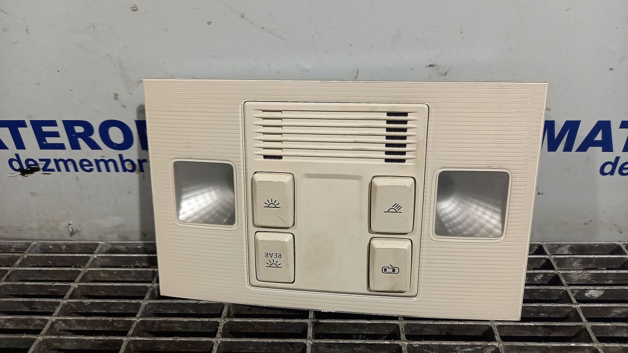 LAMPA PLAFONIERA VW PASSAT - - (2014 2019)