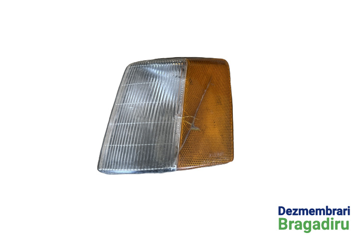Lampa pozitie stanga fata crapata Jeep Grand Cherokee ZJ [1991 - 1999] SUV 4.0 AT (184 hp)