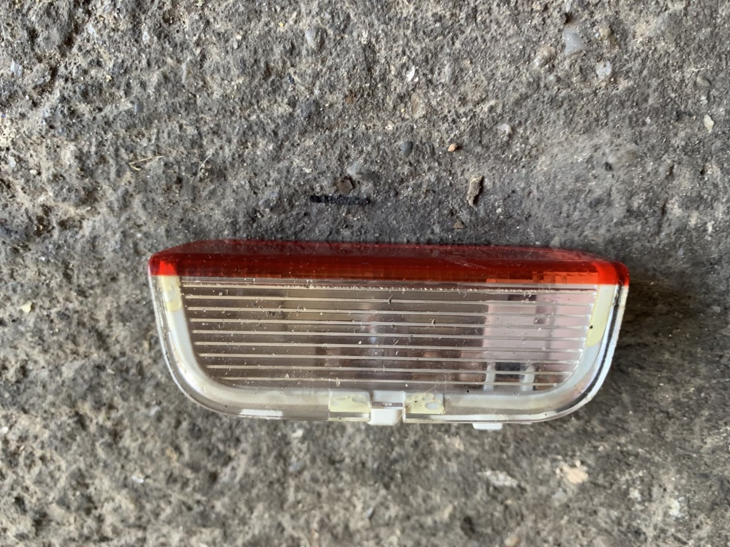 Lampa pozitie usa stanga spate Volkswagen VW Jetta 5 [2005 - 2011] Sedan 4-usi 2.0 TDI MT (140 hp) (1K2)