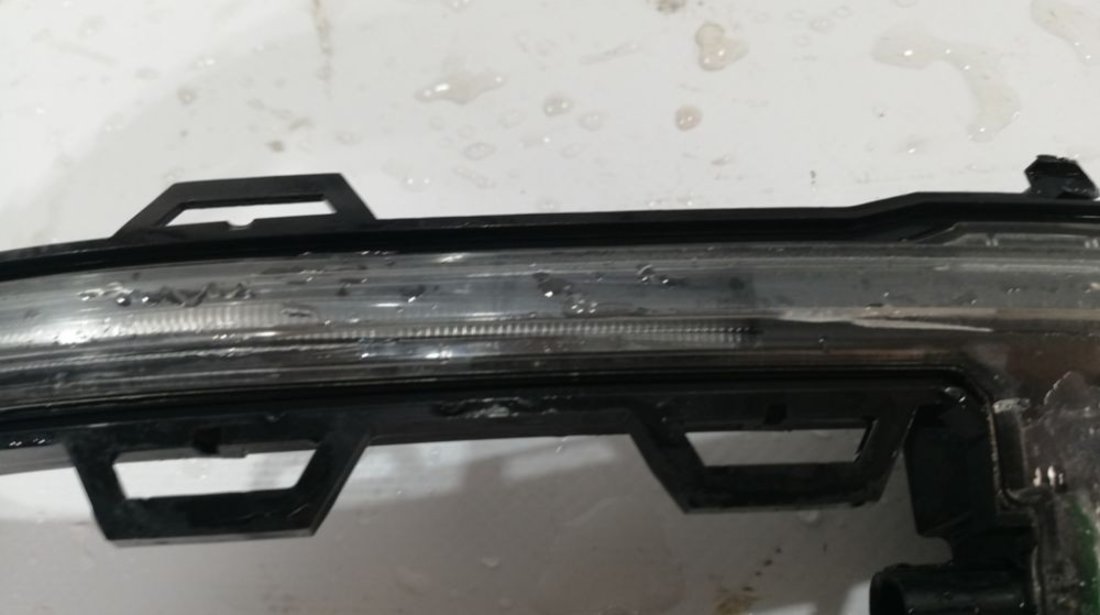 Lampa semnal oglinda stanga Bmw X3 / X4 / X5 / X6 An 2014 2015 2016 2017 2018 cod 7291217