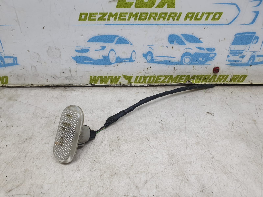 Lampa semnalizare 8200257684 Dacia Sandero [2008 - 2012]