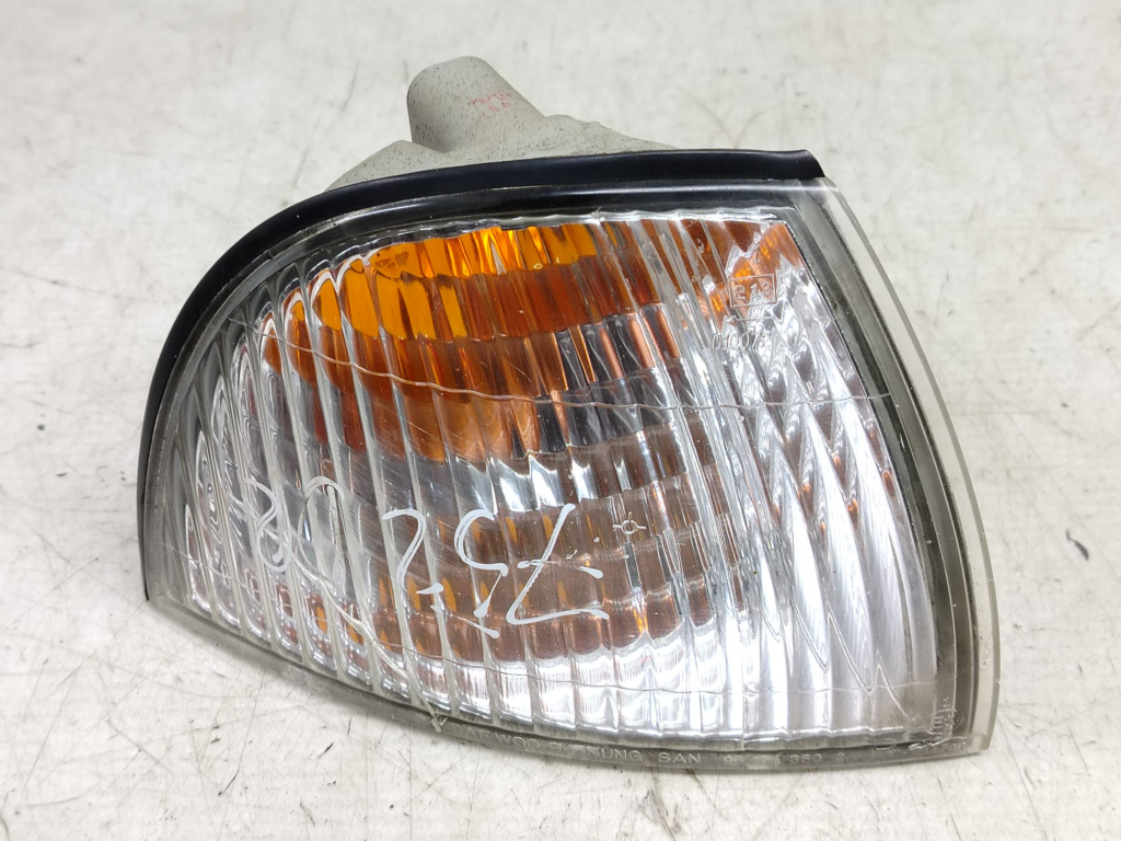 Lampa semnalizare 96175350 Daewoo Cielo [1994 - 2002] 1.5 benzina