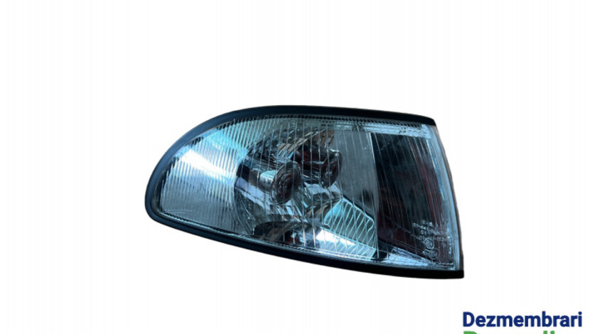 Lampa semnalizare fata dreapta Depo Audi A4 B5 [1994 - 1999] Sedan 1.6 MT (101 hp)