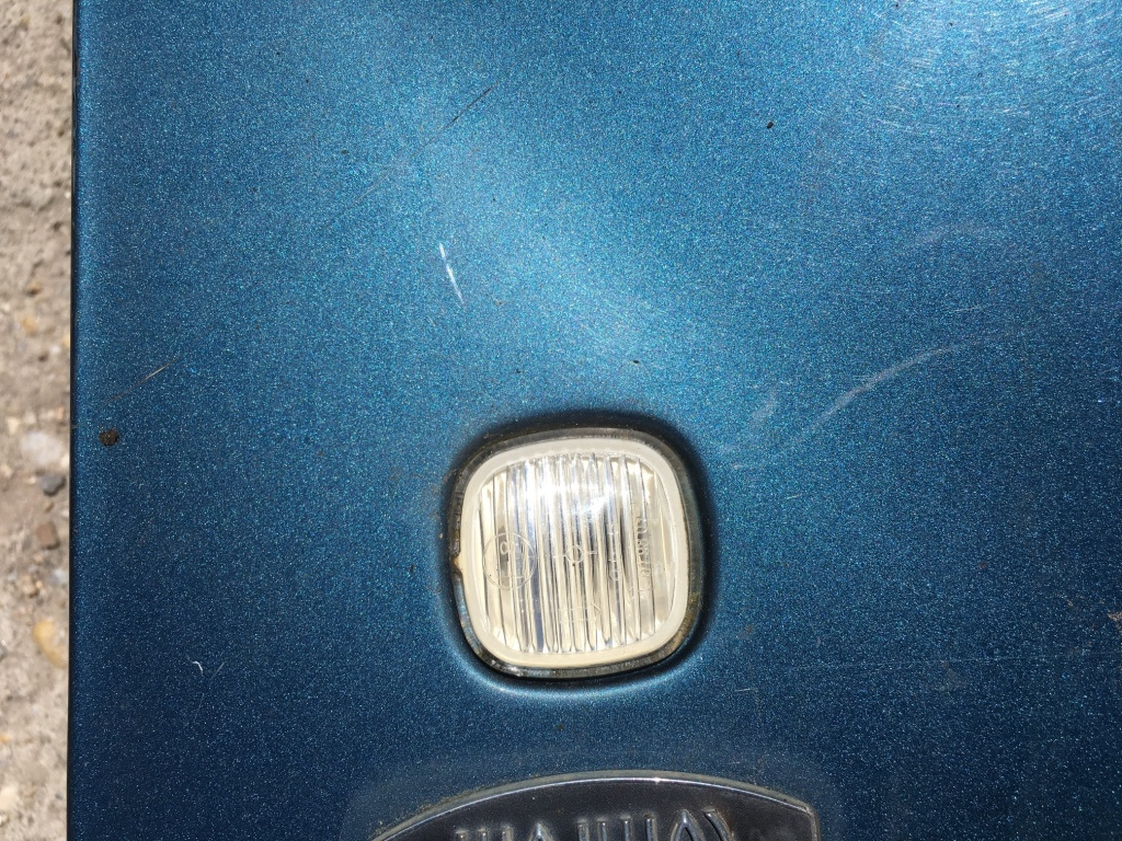 Lampa semnalizare stanga pe aripa fata Skoda Fabia 6Y [1999 - 2004] Hatchback 5-usi 1.4 TDI MT (75 hp) (6Y2)