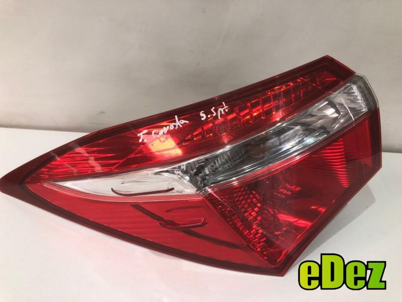 Lampa spate stanga aripa Toyota Corolla (2012-2018)