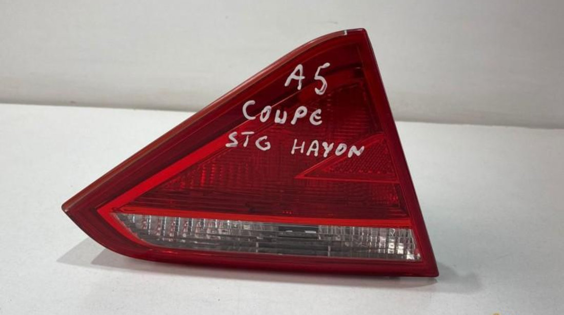 Lampa spate stanga haion Audi A5 (2007-2011) [8T3] 8T0945093