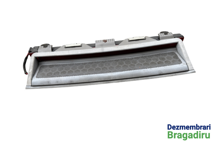 Lampa stop aditionala Audi A6 4B/C5 [facelift] [2001 - 2004] Sedan 2.5 TDI multitronic (163 hp) Cod motor BDG, Cod cutie GJT