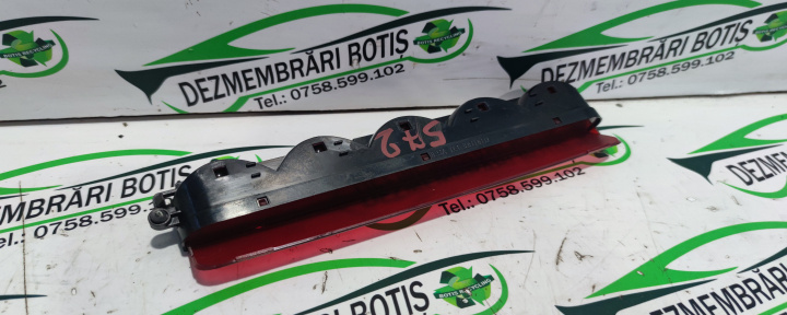Lampa stop aditionala stop frana 03308060 / 03.308.06.0 Fiat Punto 2 [1999 - 2003] Hatchback 5-usi 1.9 TDI MT (80 hp)
