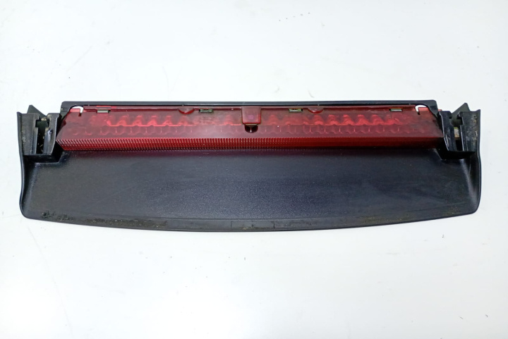 Lampa stop auxiliara 8T0945097A Audi A5 