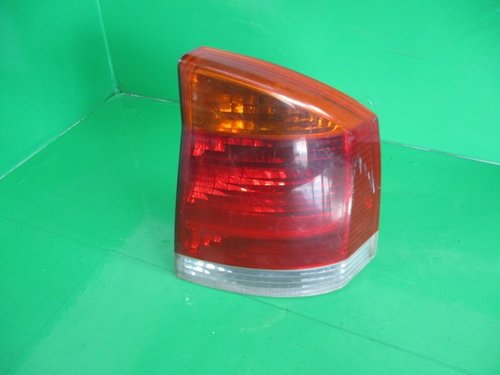 LAMPA / STOP DREAPTA COD GM 13130644 OPEL VECTRA C FAB. 2002 – 2008 ⭐⭐⭐⭐⭐