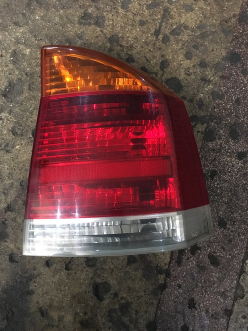 Lampa stop dreapta Opel Vectra C [2002 - 2005] Sedan 4-usi 1.8 MT (122 hp) Z-C/BB11/1.8 i