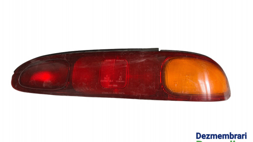 Lampa stop dreapta pe aripa 043-1401 Mazda MX-6 2 [1992 - 1995] Coupe 2.0 MT (116 hp)