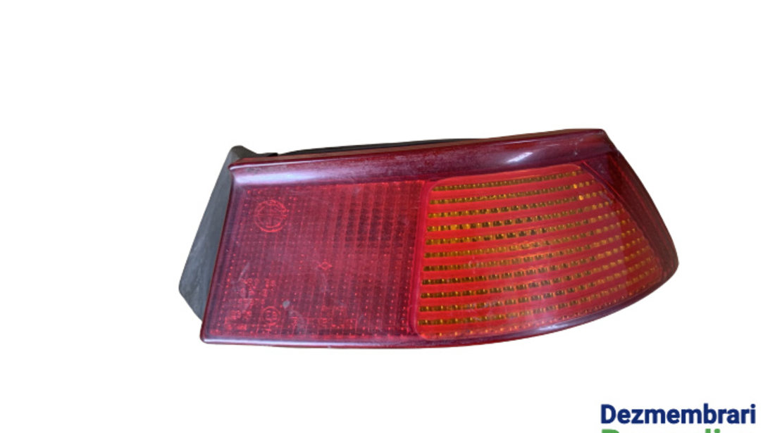 Lampa stop dreapta pe aripa Alfa Romeo 145 930 [1994 - 1999] Hatchback 1.4 MT (103 hp) Twin Spark 16V