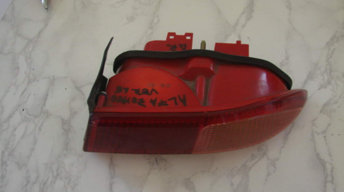 Lampa stop dreapta pe aripa Alfa Romeo 156 932 [1997 - 2007] Sedan 2.0 MT (155 hp) Twin Spark