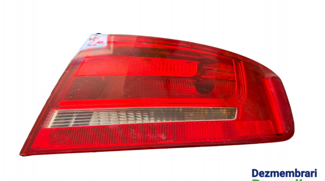 Lampa stop dreapta pe aripa Audi A4 B8/8K [2007 - 2011] Sedan 4-usi 2.0 TDI multitronic (143 hp) Cod motor: CAGA