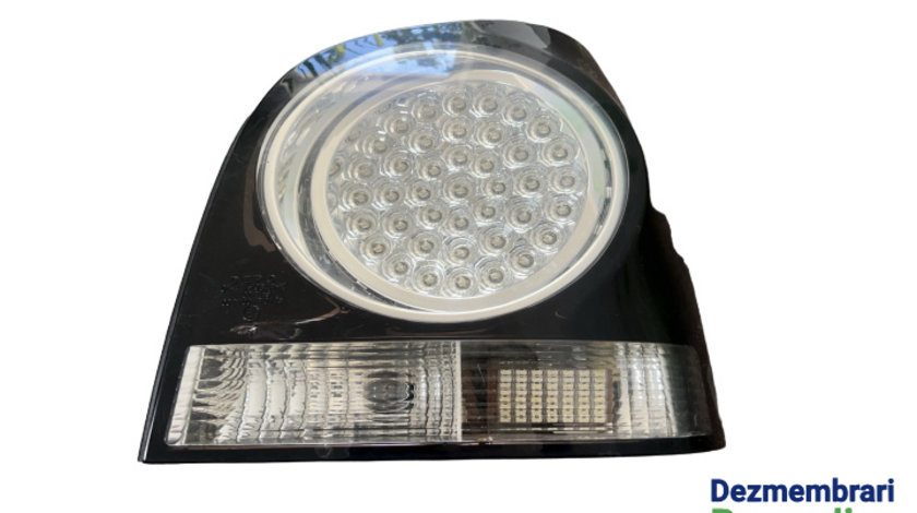 Lampa stop dreapta pe aripa Volkswagen VW Polo 4 9N [facelift] [2005 - 2009] Hatchback 3-usi 1.4 TD MT (70 hp) Cod motor: BNM, Cod cutie: HCS, Cod culoare: LD5Q