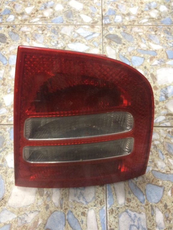 Lampa stop dreapta Skoda Octavia [1996 - 2000] Liftback 5-usi 1.6 MT (75 hp) (1U2) 8V