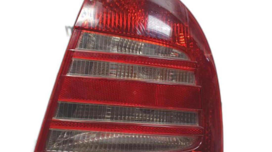 Lampa stop dreapta Skoda Superb (3U4) Berlina 2005 1.9 TDI SKODA SUPERB (3U4) [ 2001 - 2008 ] OEM 3U5945096P